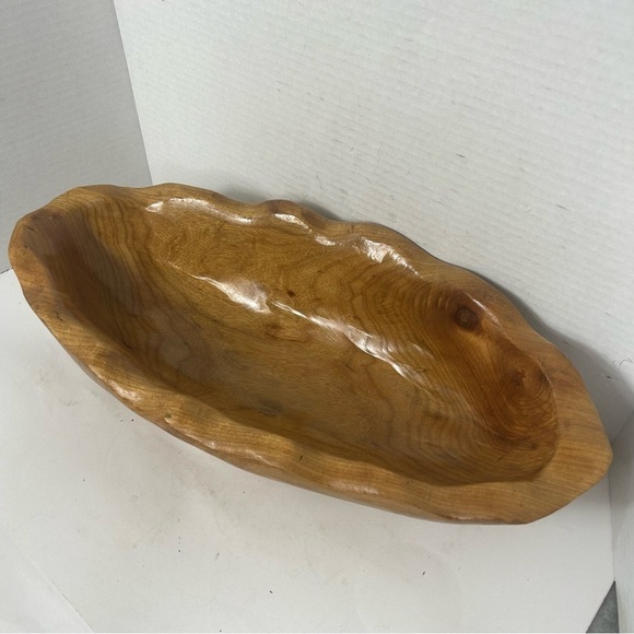 Vintage Large Handcarved Wood Bowl Centerpiece Scalloped Edge Natural Decor - Picture 2 of 6